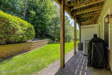 31 White Oak Lane Aberdeen NJ 07747