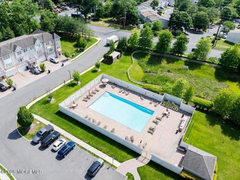 31 White Oak Lane Aberdeen NJ 07747