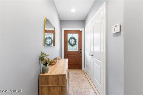 31 White Oak Lane Aberdeen NJ 07747