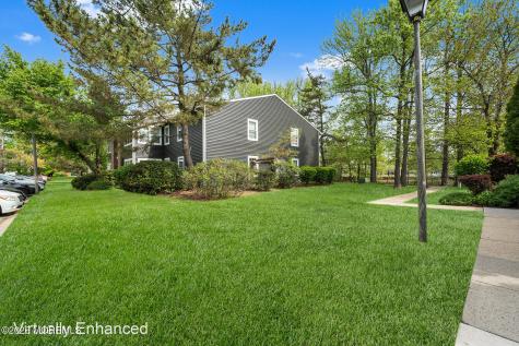 8 Lafayette Court North Brunswick NJ 08902