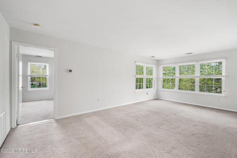 8 Lafayette Court North Brunswick NJ 08902