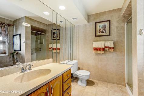 284 Elmwood Court Howell NJ 07731