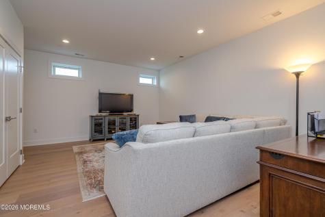 12 Linder Court Middletown NJ 07748