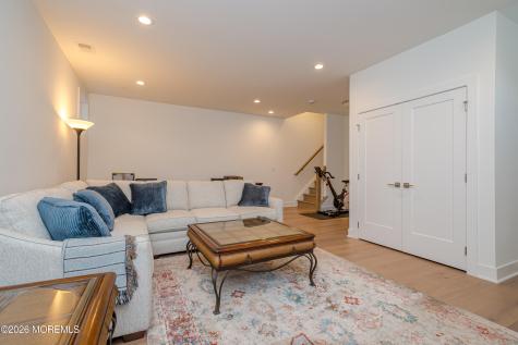 12 Linder Court Middletown NJ 07748