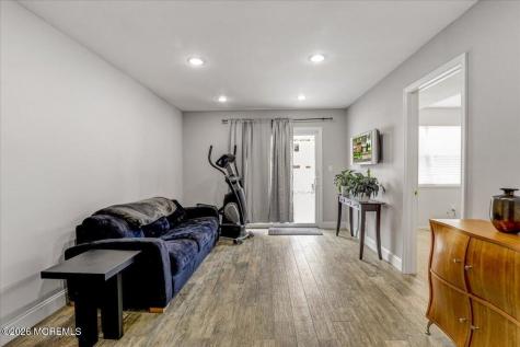 30 Dortmunder Drive Manalapan NJ 07726