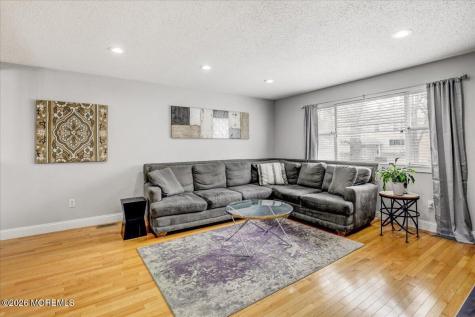 30 Dortmunder Drive Manalapan NJ 07726