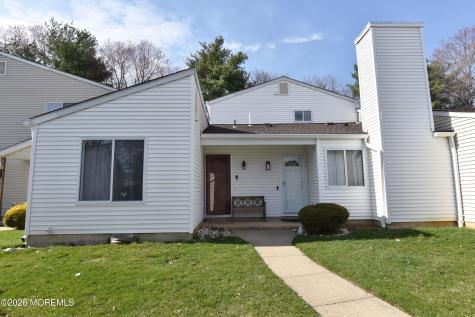 34 Woodmere Court Freehold NJ 07728