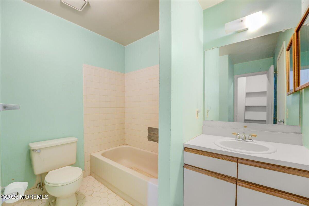101 Joan Court Jackson NJ 08527