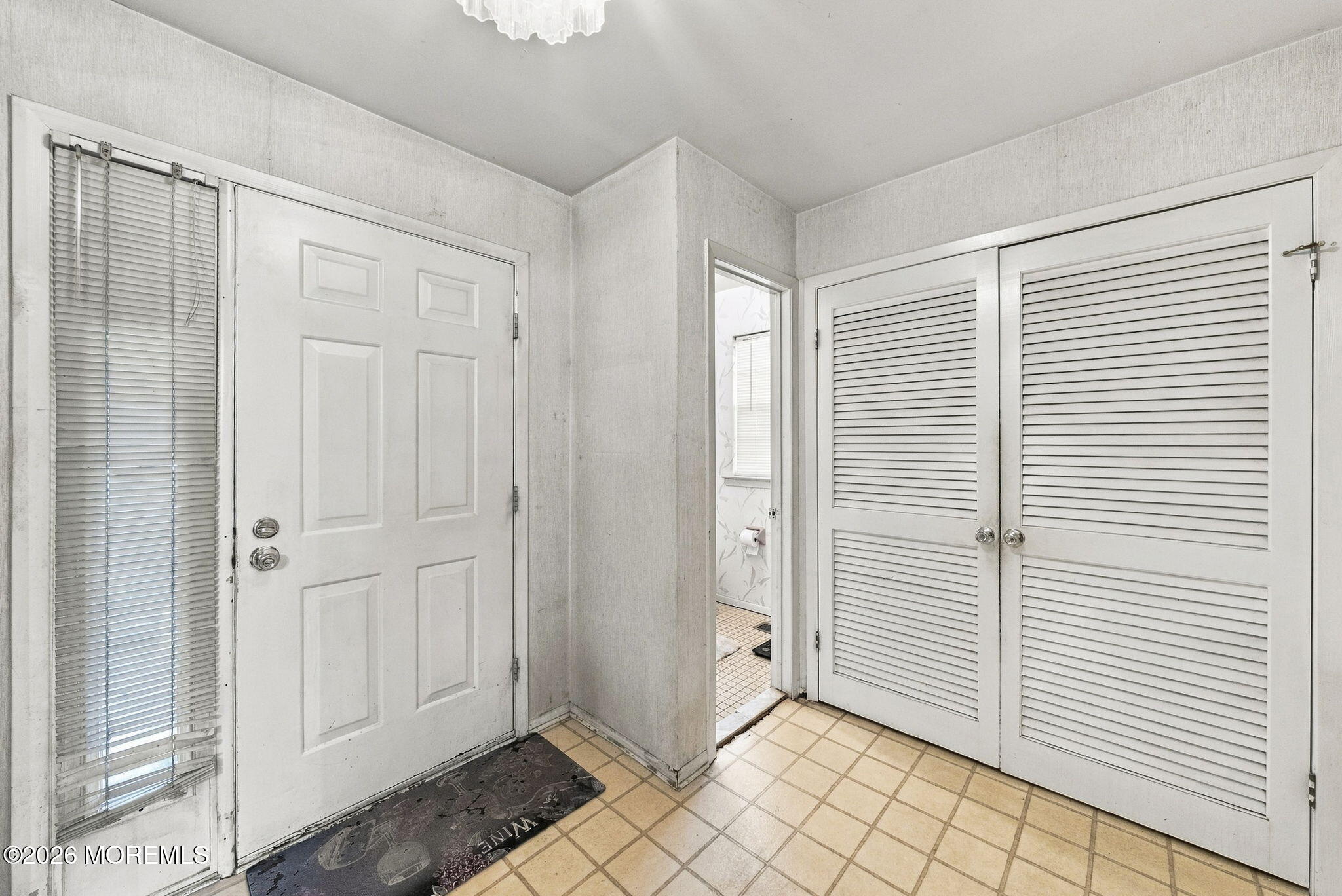 221 Longwood Drive Manalapan NJ 07726