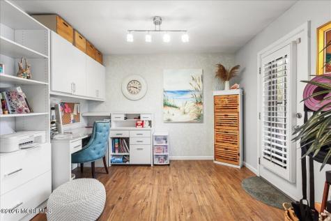 906 Wellington Place Matawan NJ 07747