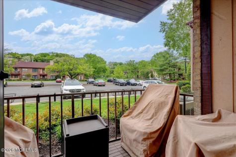 906 Wellington Place Matawan NJ 07747