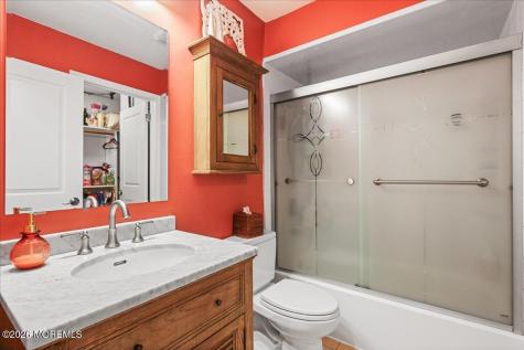 906 Wellington Place Matawan NJ 07747