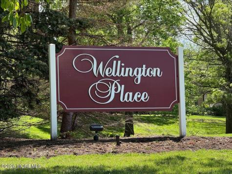 906 Wellington Place Matawan NJ 07747