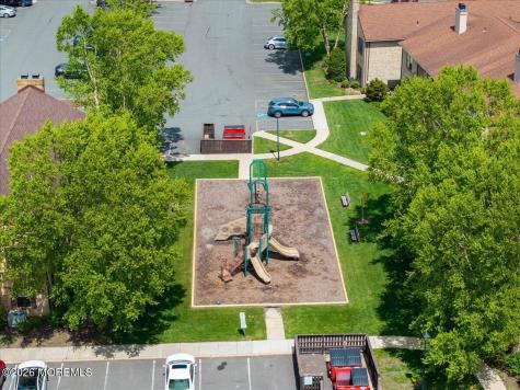906 Wellington Place Matawan NJ 07747