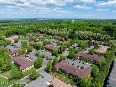 906 Wellington Place Matawan NJ 07747