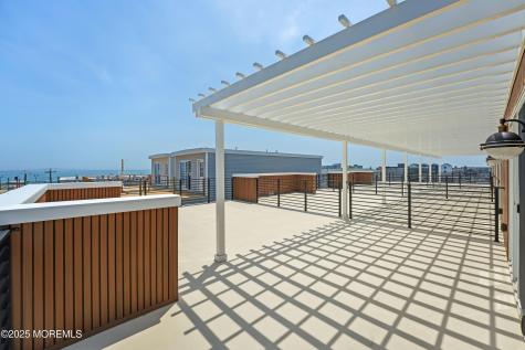 33 Hamilton Avenue Seaside Heights NJ 08751
