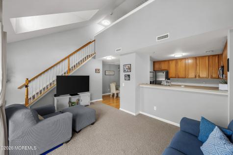 30 Oxford Court Englishtown NJ 07726