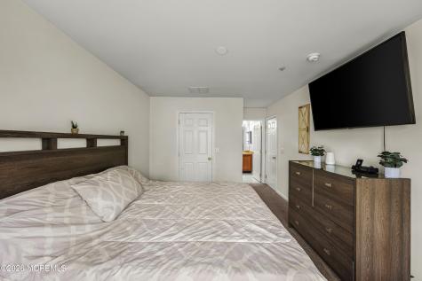 30 Oxford Court Englishtown NJ 07726