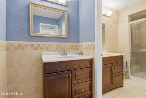 38 Carriage Place Edison NJ 08820