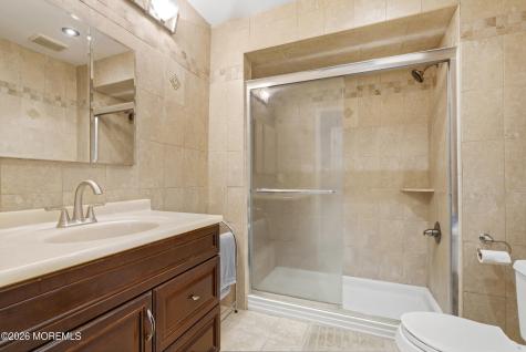 38 Carriage Place Edison NJ 08820