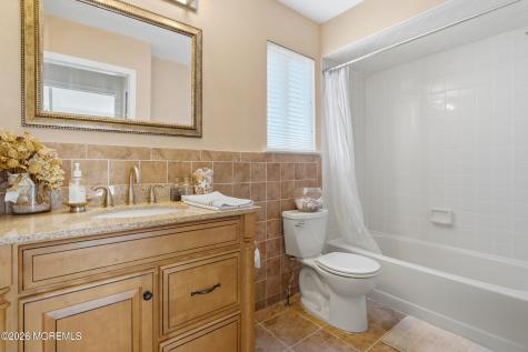38 Carriage Place Edison NJ 08820