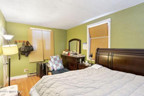17 Leroy Place Red Bank NJ 07701