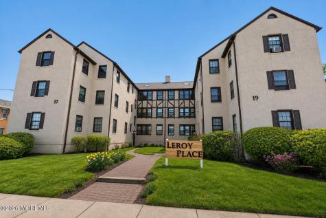 17 Leroy Place Red Bank NJ 07701