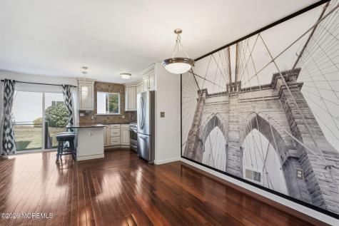 23 Lucia Court Aberdeen NJ 07747