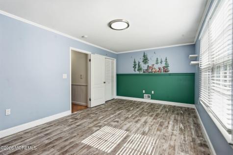 23 Lucia Court Aberdeen NJ 07747