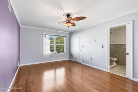 23 Lucia Court Aberdeen NJ 07747