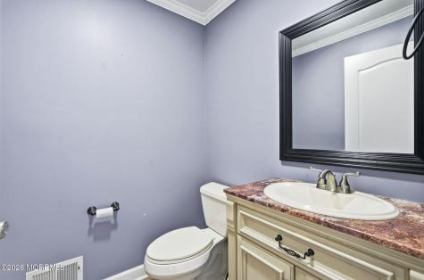 23 Lucia Court Aberdeen NJ 07747