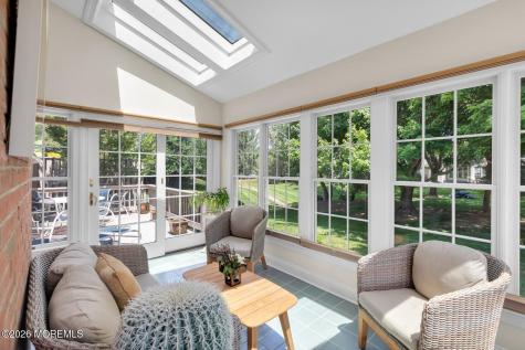 11 Old Farm Road Little Silver NJ 07739