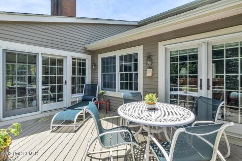 11 Old Farm Road Little Silver NJ 07739