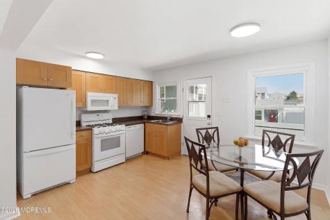75 Grand Central Avenue Lavallette NJ 08735