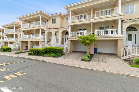17 Riviera Drive Long Branch NJ 07740