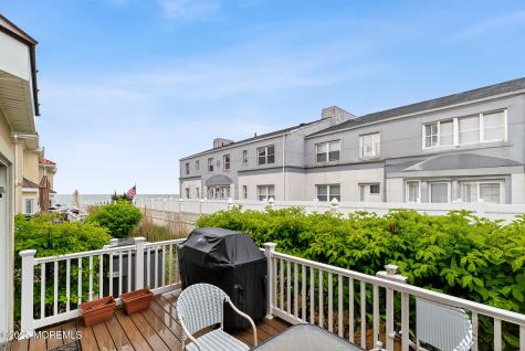 17 Riviera Drive Long Branch NJ 07740