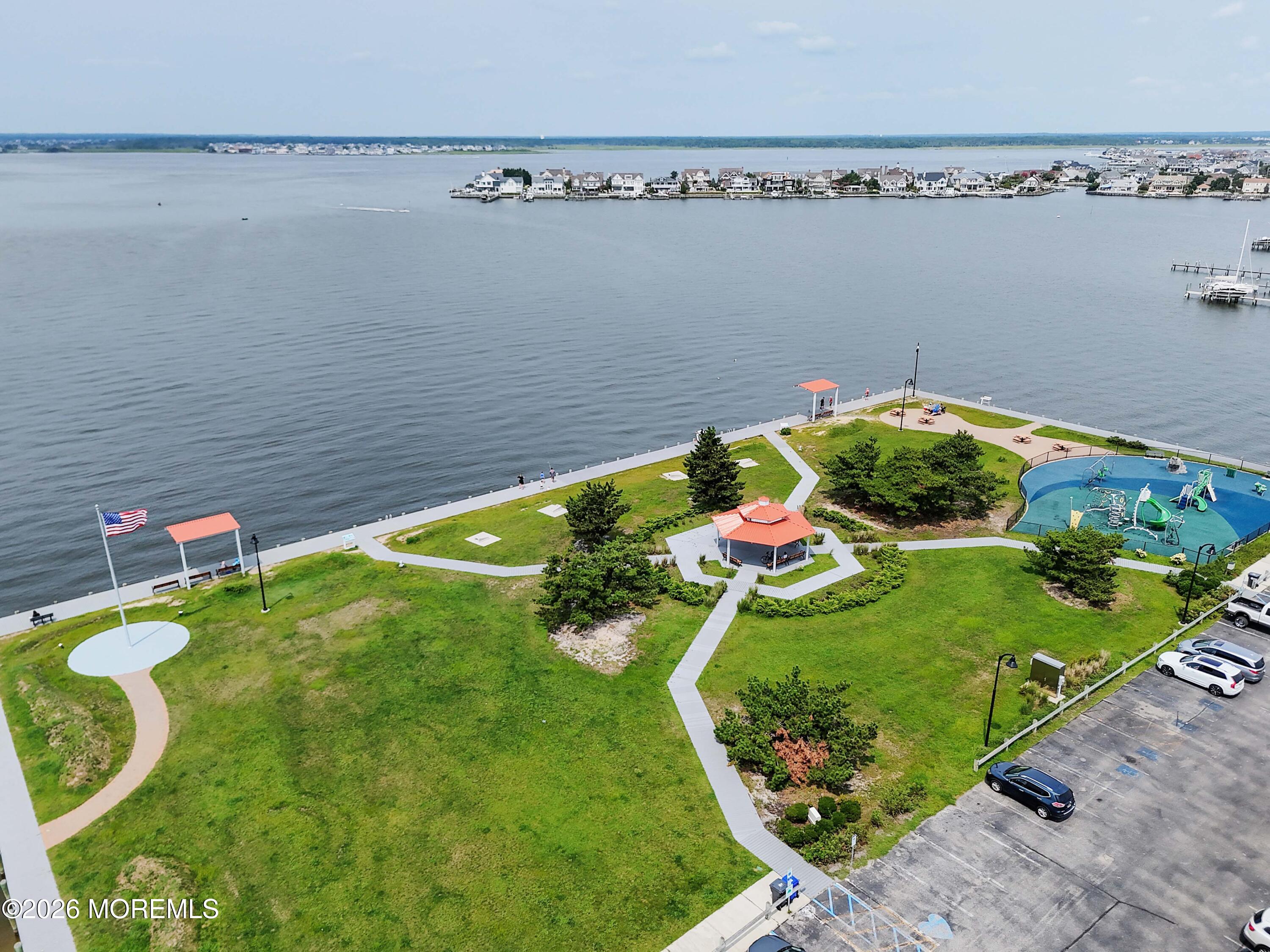 438 N Highway 35 Mantoloking NJ 08738