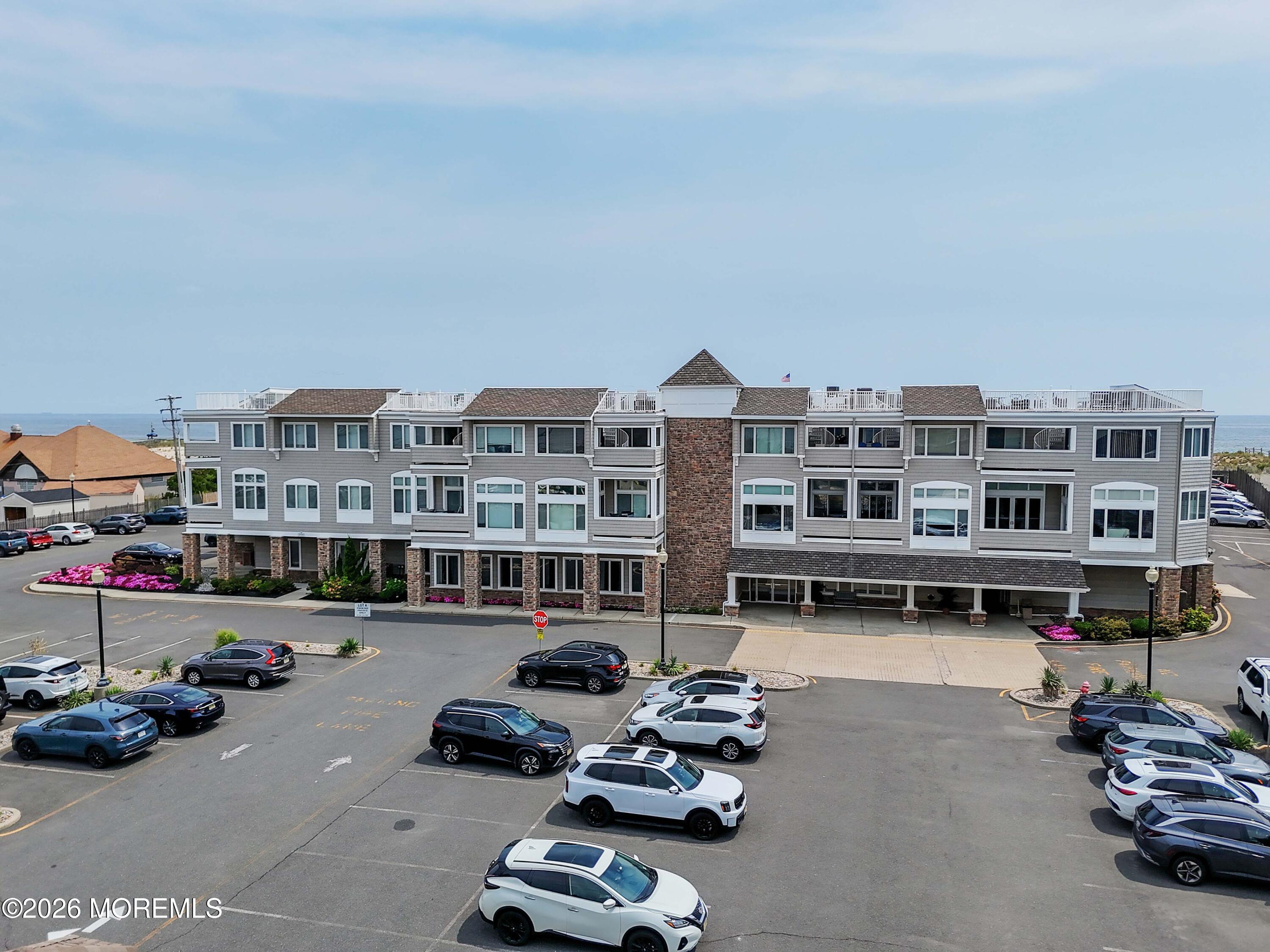 438 N Highway 35 Mantoloking NJ 08738