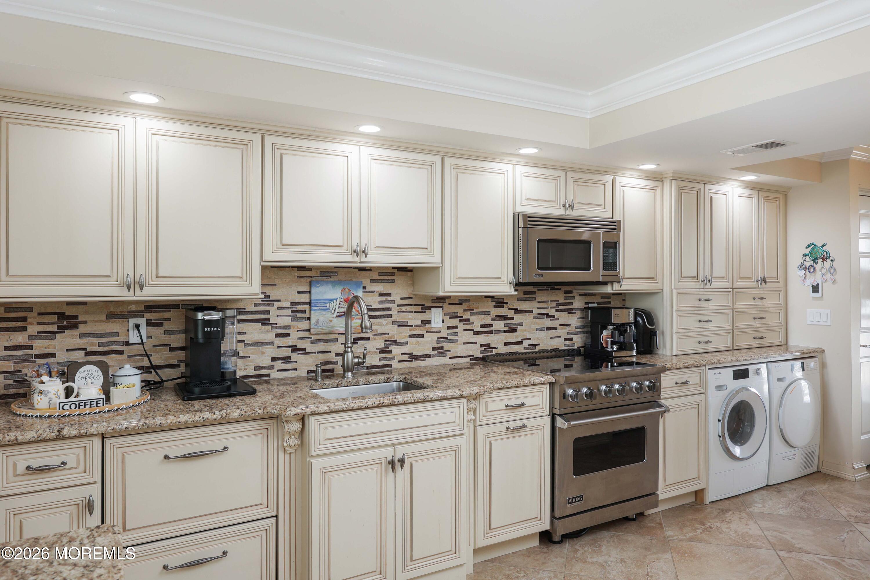 438 N Highway 35 Mantoloking NJ 08738
