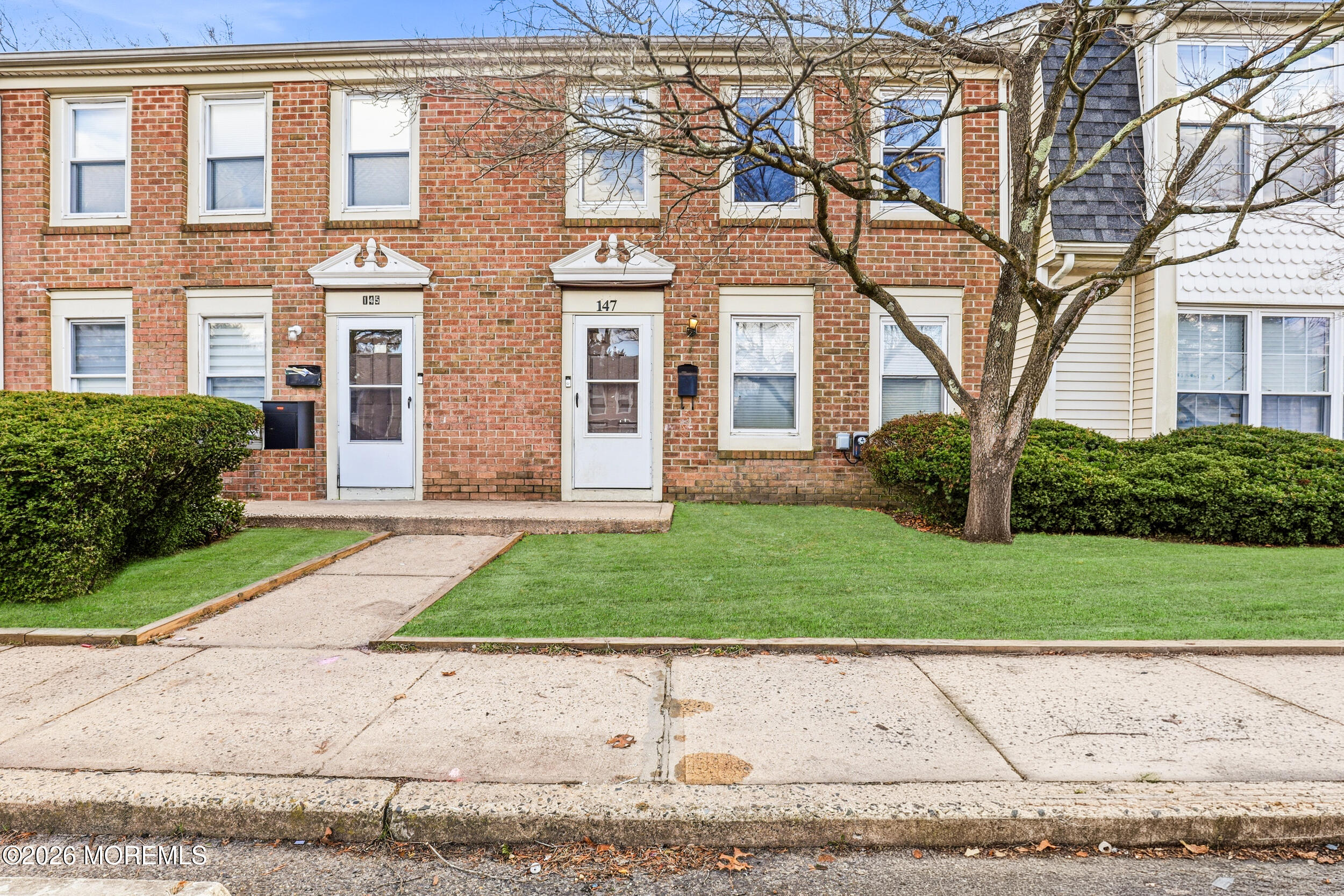 147 Stratford Place Lakewood NJ 08701