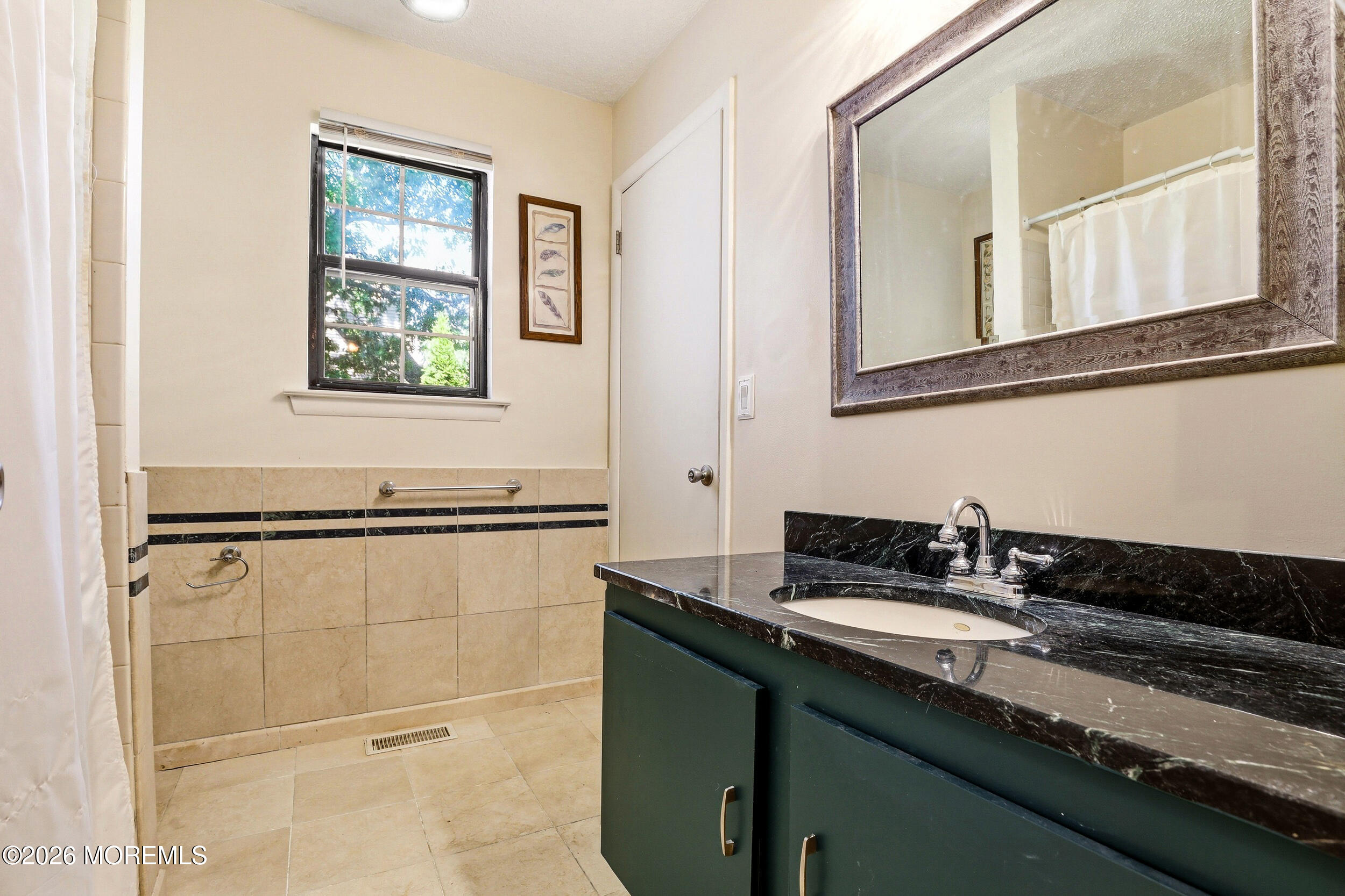 1206 Dahlia Court Jackson NJ 08527