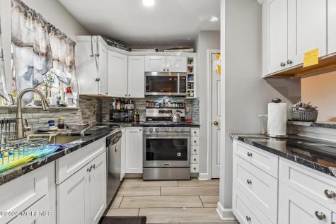 197 Azalea Circle Jackson NJ 08527