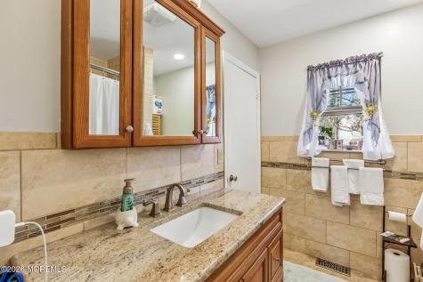 197 Azalea Circle Jackson NJ 08527