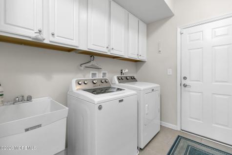5 Halfmoon Court Highlands NJ 07732
