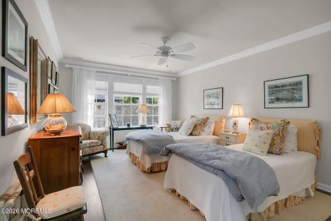5 Halfmoon Court Highlands NJ 07732
