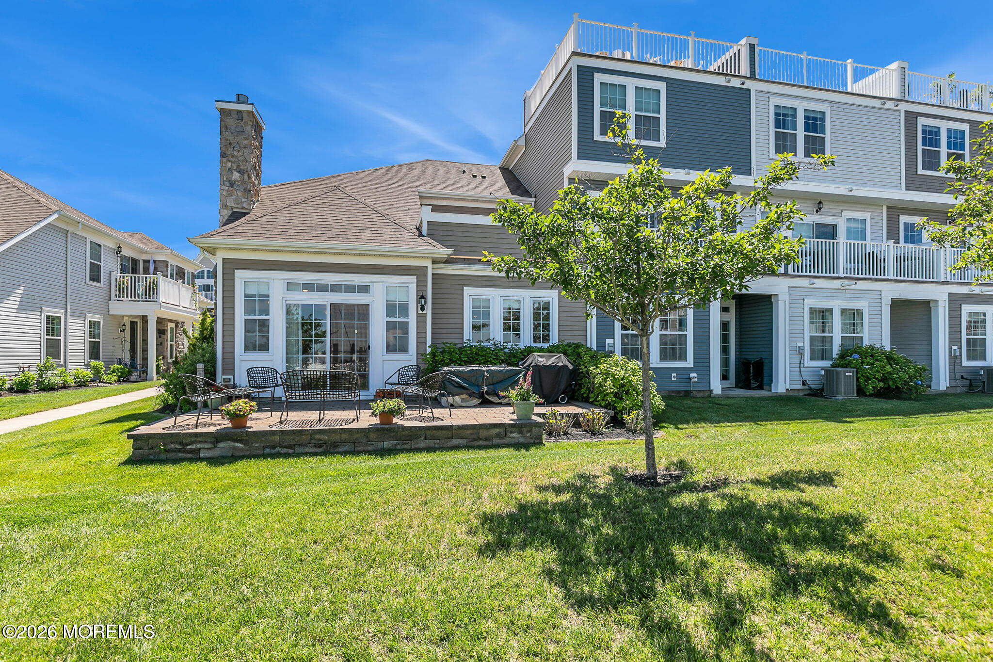 5 Halfmoon Court Highlands NJ 07732