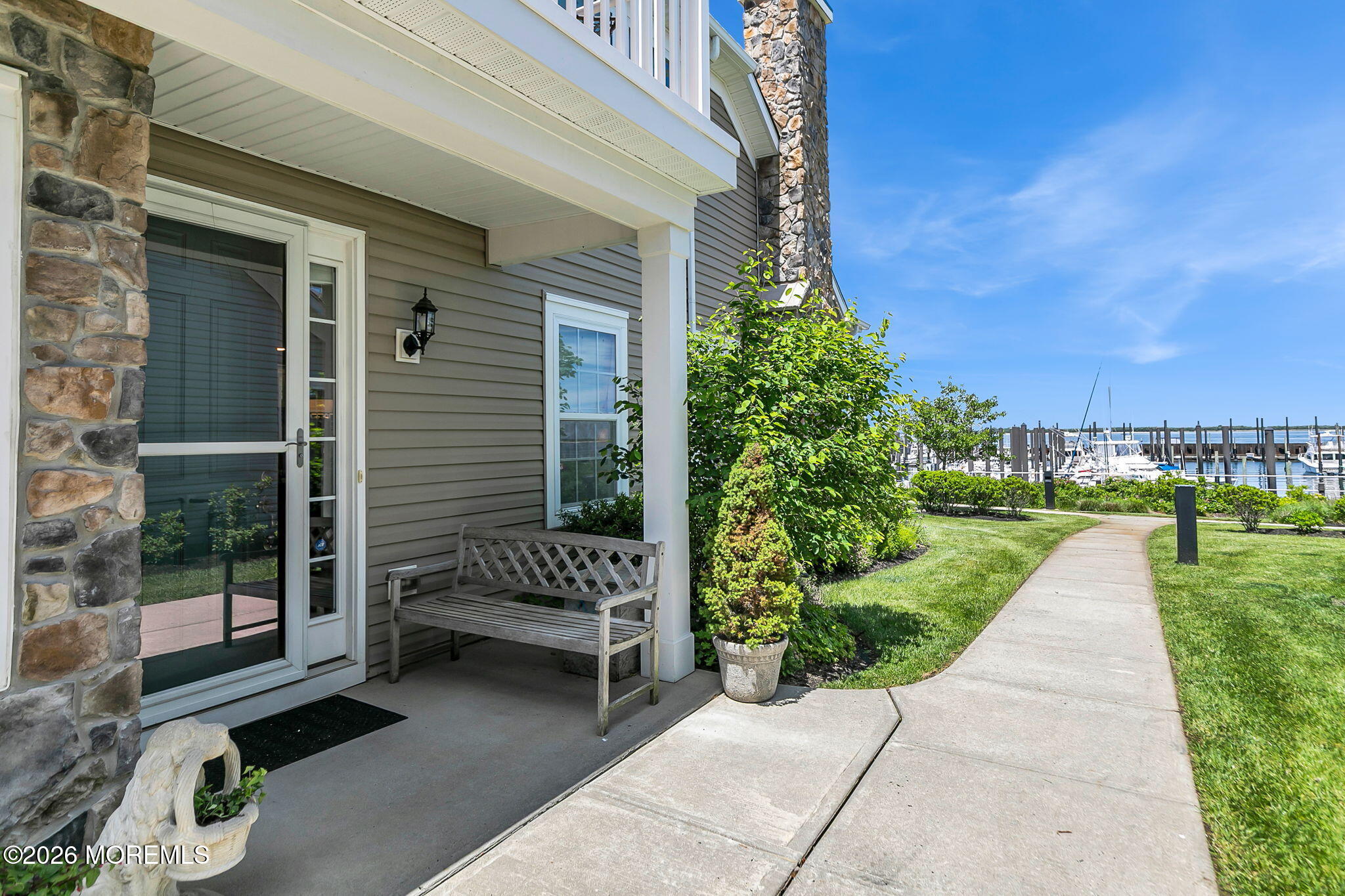 5 Halfmoon Court Highlands NJ 07732