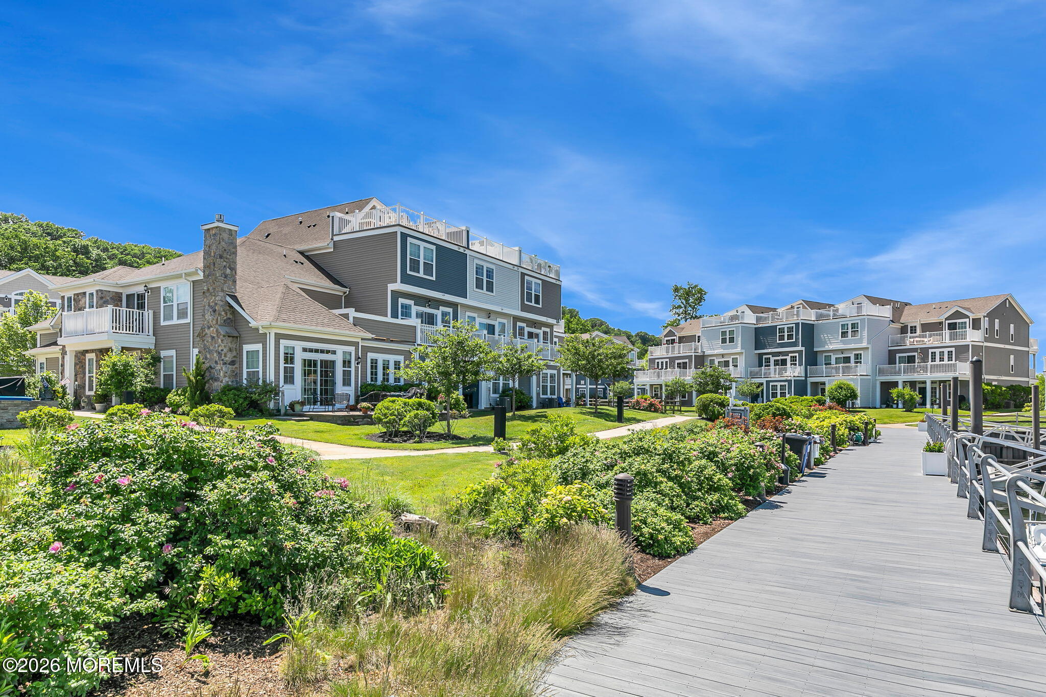 5 Halfmoon Court Highlands NJ 07732
