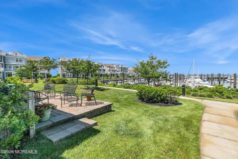 5 Halfmoon Court Highlands NJ 07732