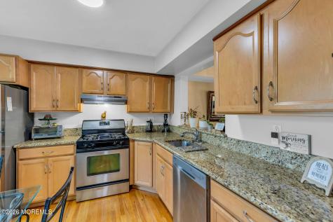 320 Harvard Place Morganville NJ 07751